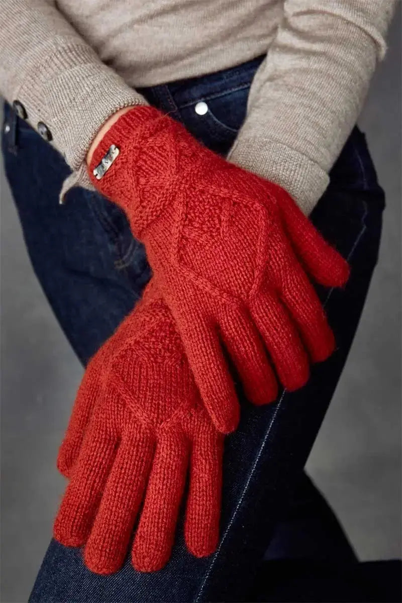 Mena Qiviuk Gloves in Red by Qiviuk Boutique